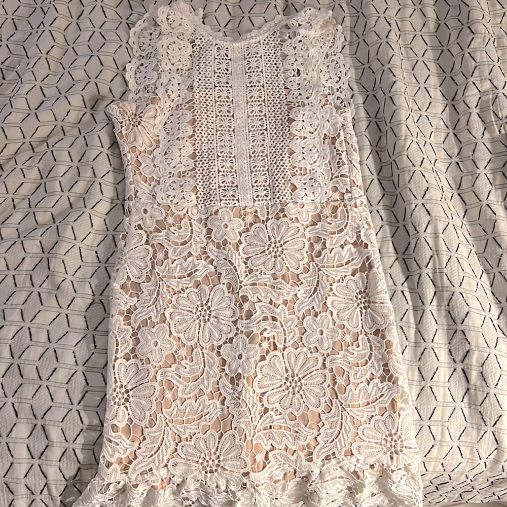 Francesca’s white lace floral dress